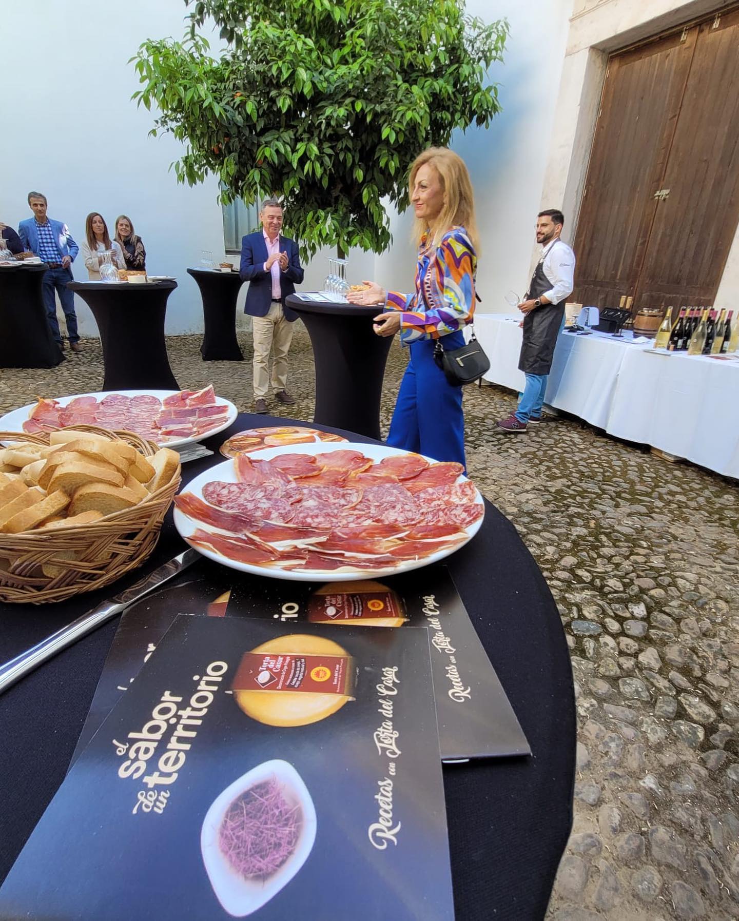 Facultad de Ciencias de la Documentación y Comunicación